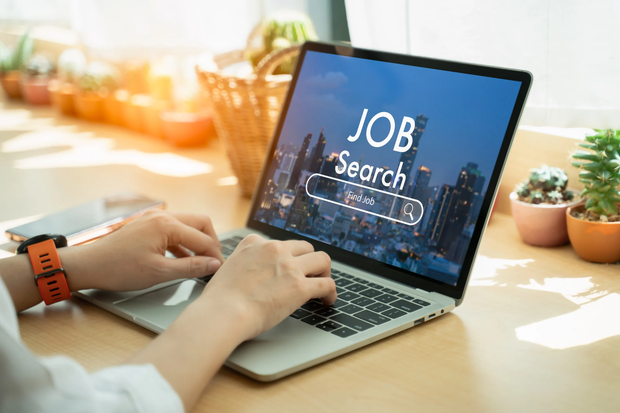 How to Find Jobs in UAE in 2025: 10 Expert Tips for Success